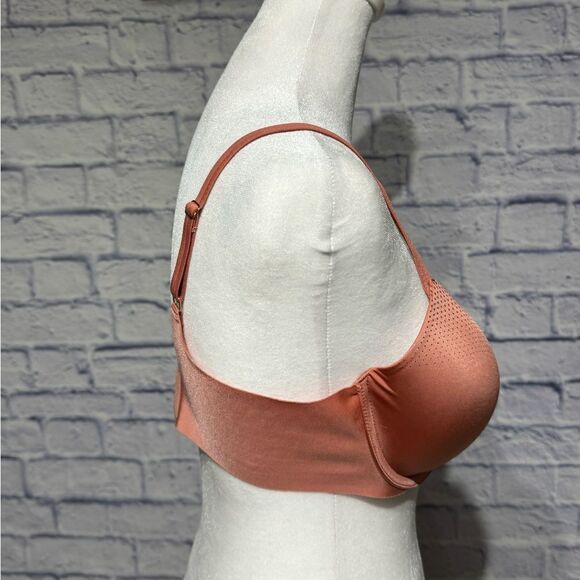 Victoria’s Secret lined perfect coverage bra - Picture 6 of 12